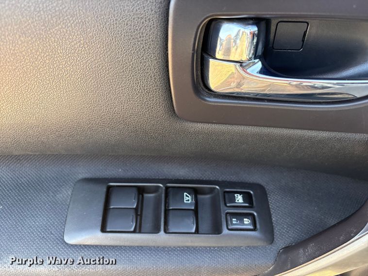 image for item EU4917 2009 Nissan Rogue SUV