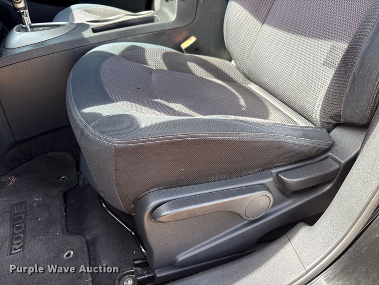 image for item EU4917 2009 Nissan Rogue SUV