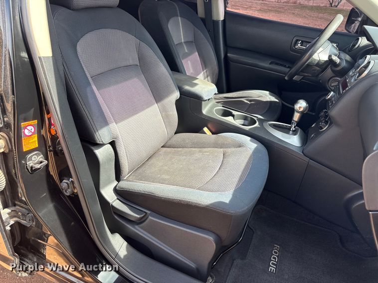 image for item EU4917 2009 Nissan Rogue SUV