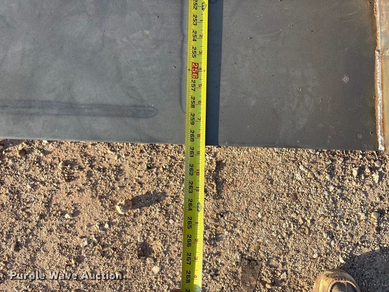 image for item EU4949 Roll-off container