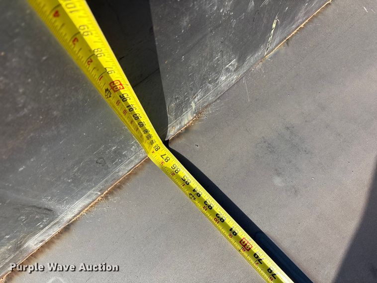 image for item EU4950 Roll-off container