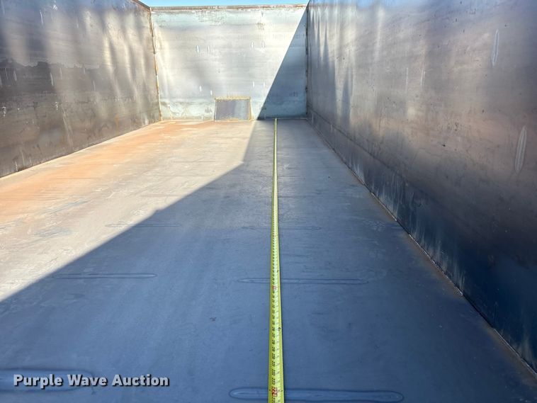 image for item EU4951 Roll-off container