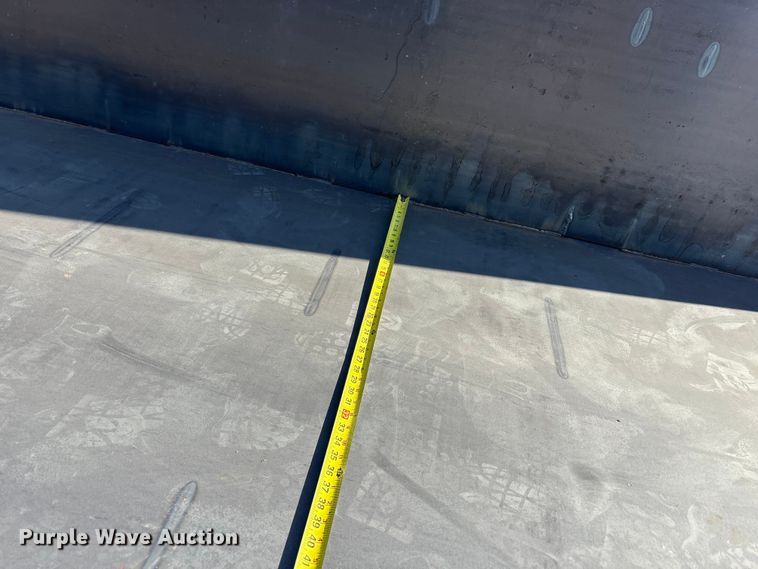 image for item EU4952 Roll-off container