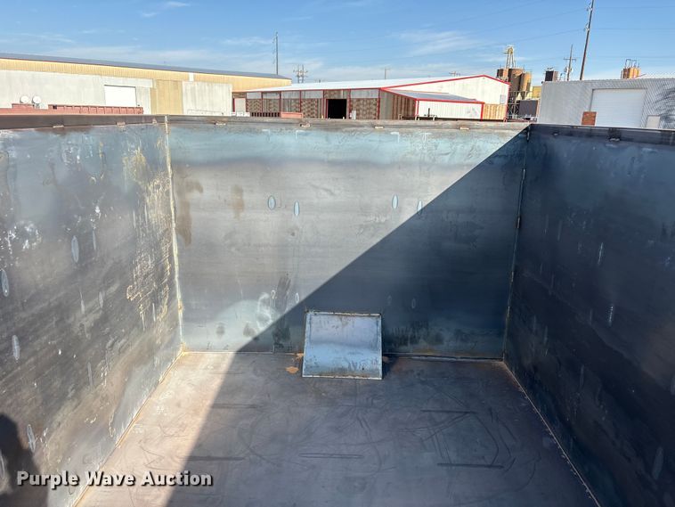 image for item EU4953 Roll-off container