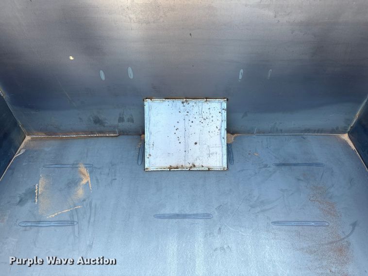 image for item EU4954 Roll-off container