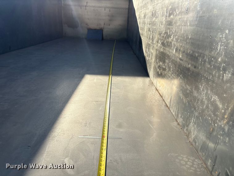 image for item EU4955 Roll-off container