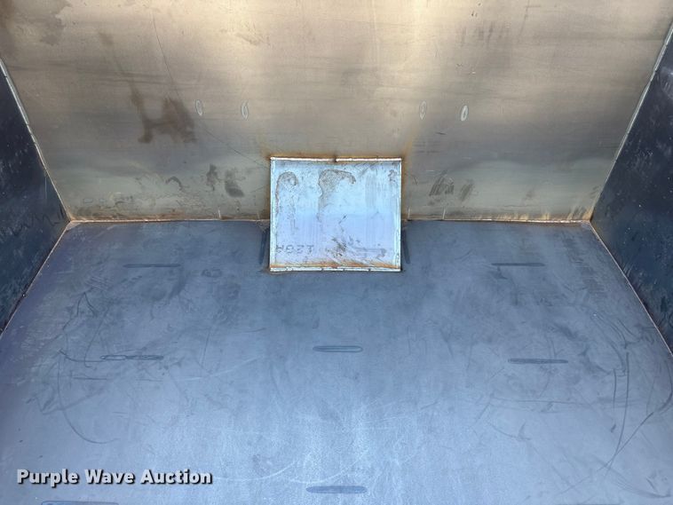 image for item EU4956 Roll-off container