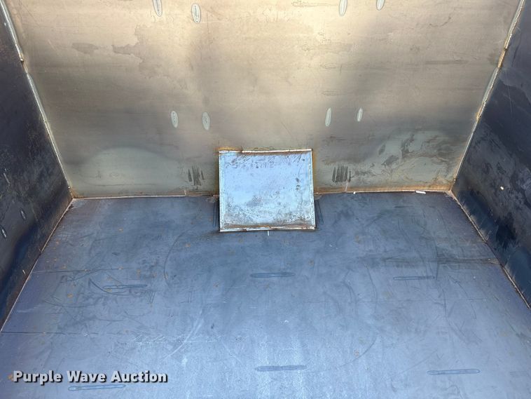 image for item EU4957 Roll-off container