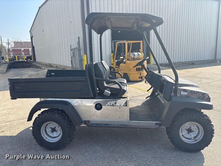image for item EU7406 2004 Club Car XRT 1500 utility vehicle