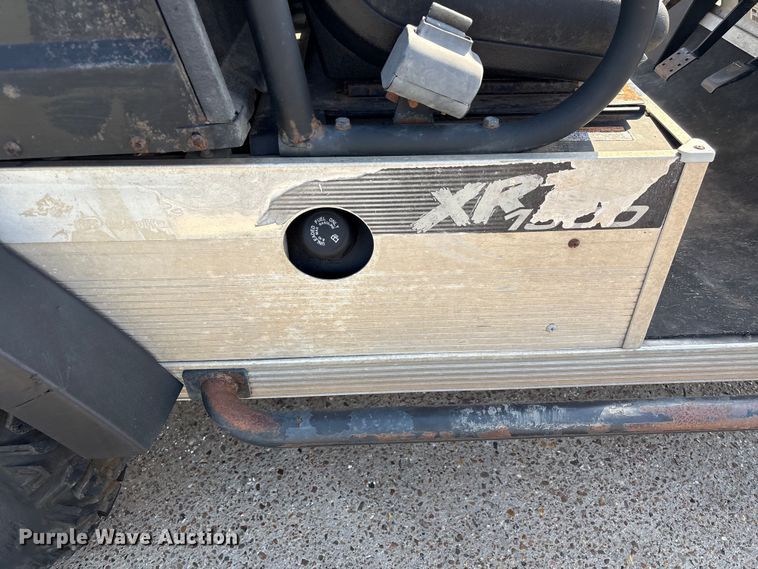 image for item EU7406 2004 Club Car XRT 1500 utility vehicle