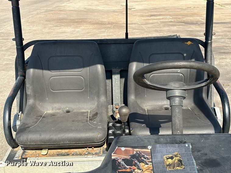 image for item EU7406 2004 Club Car XRT 1500 utility vehicle