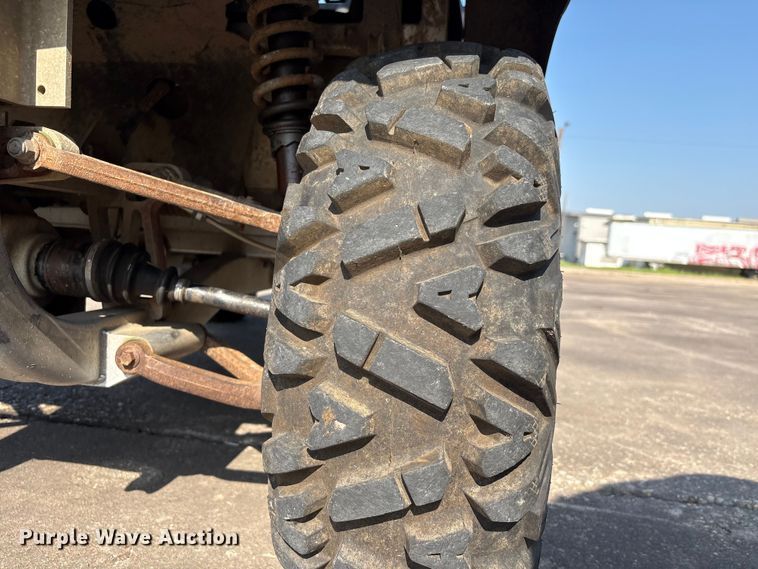 image for item EU7406 2004 Club Car XRT 1500 utility vehicle