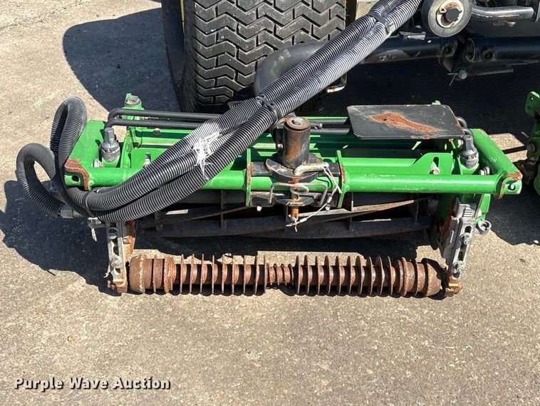 image for item EU7409 2010 John Deere 7700 Precision Cut reel mower