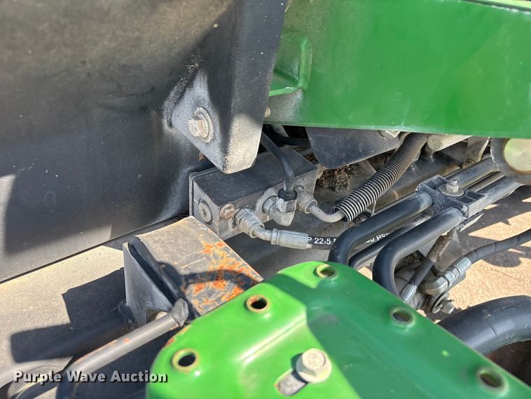 image for item EU7409 2010 John Deere 7700 Precision Cut reel mower