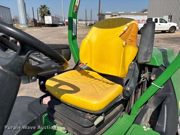 image for item EU7409 2010 John Deere 7700 Precision Cut reel mower