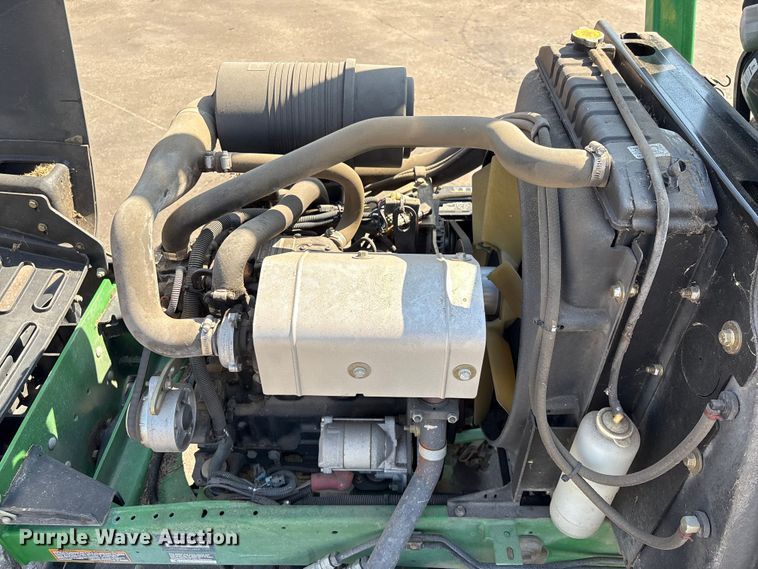 image for item EU7409 2010 John Deere 7700 Precision Cut reel mower