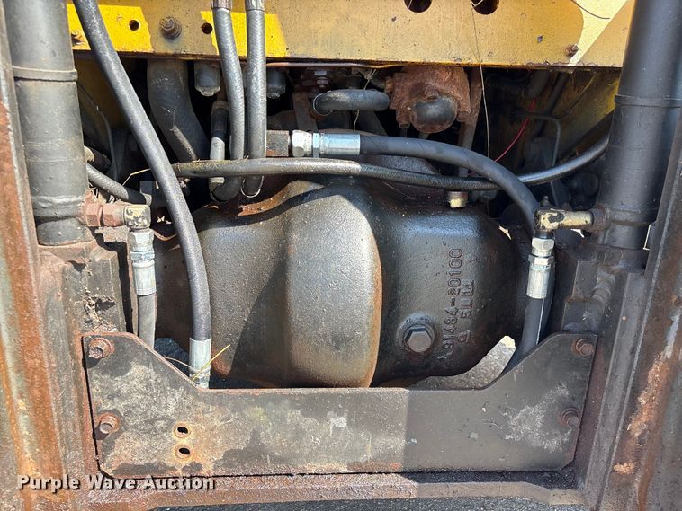 image for item EU7412 Caterpillar forklift