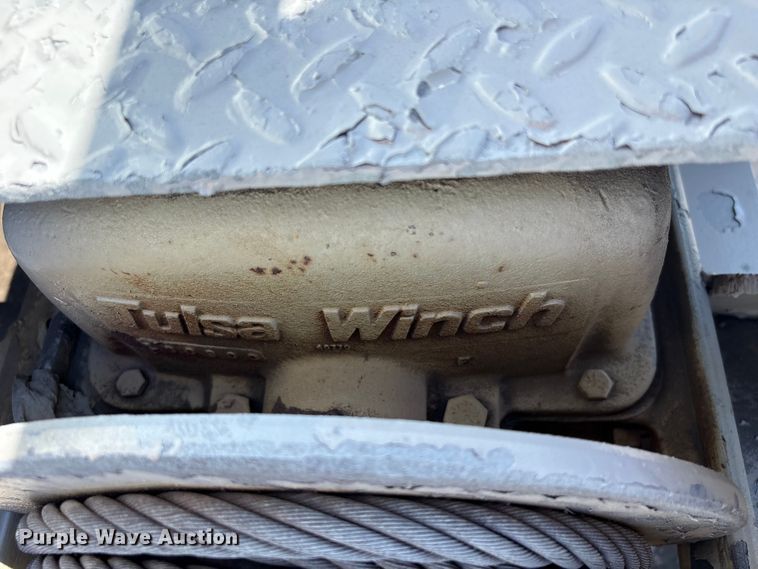 image for item EU7413 2002 International 4700 utility / service truck