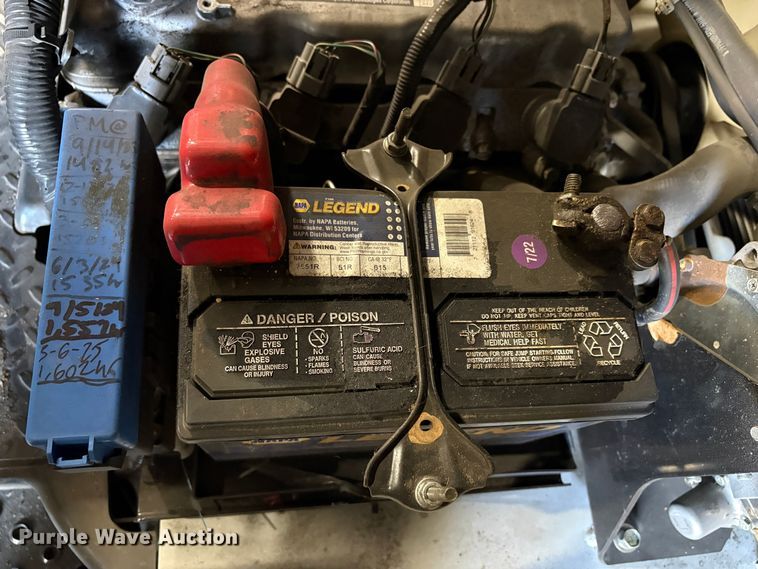 image for item EU8584 2015 Nissan CFS40 forklift