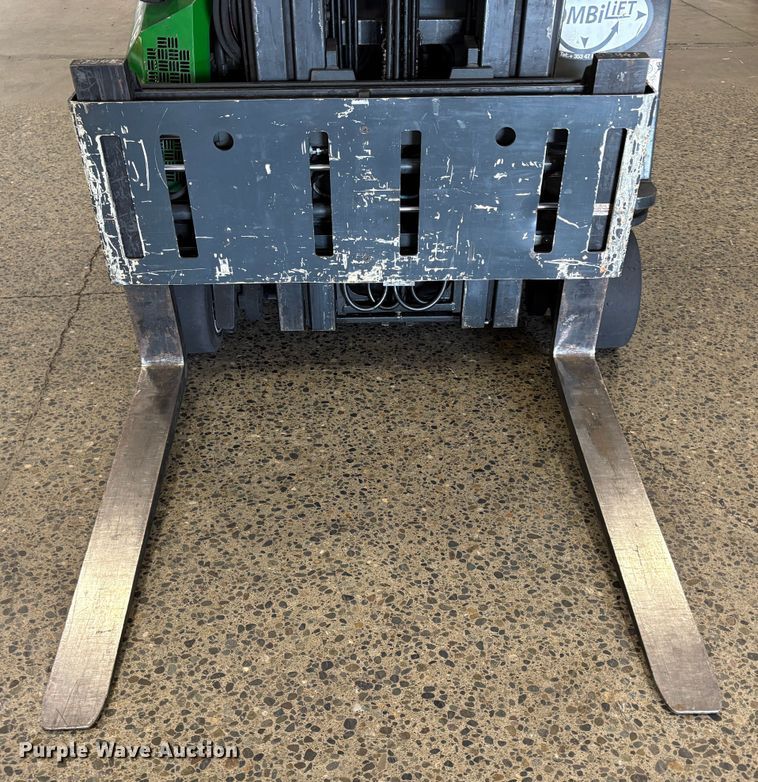 image for item EU8585 2016 CombiLift CB6600 forklift