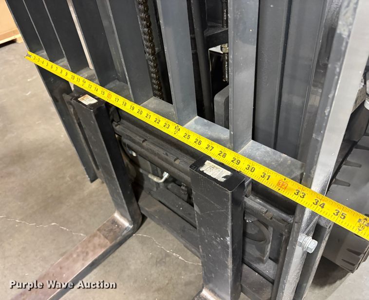 image for item EU8586 2017 UniCarriers CFS40 forklift