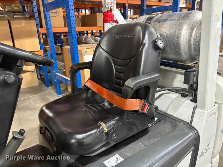 image for item EU8586 2017 UniCarriers CFS40 forklift