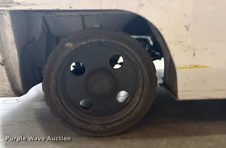 image for item EU8586 2017 UniCarriers CFS40 forklift