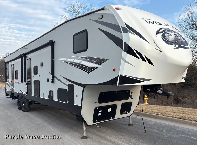 image for item EV2740 2022 Forest River Cherokee Wolf Pack Platinum camper