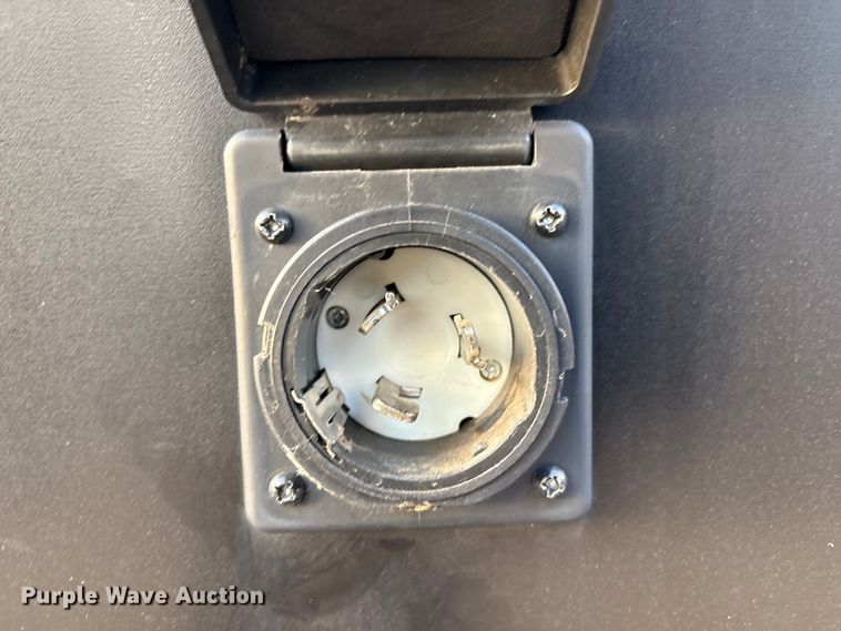 image for item EV2740 2022 Forest River Cherokee Wolf Pack Platinum camper