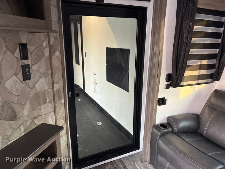 image for item EV2740 2022 Forest River Cherokee Wolf Pack Platinum camper