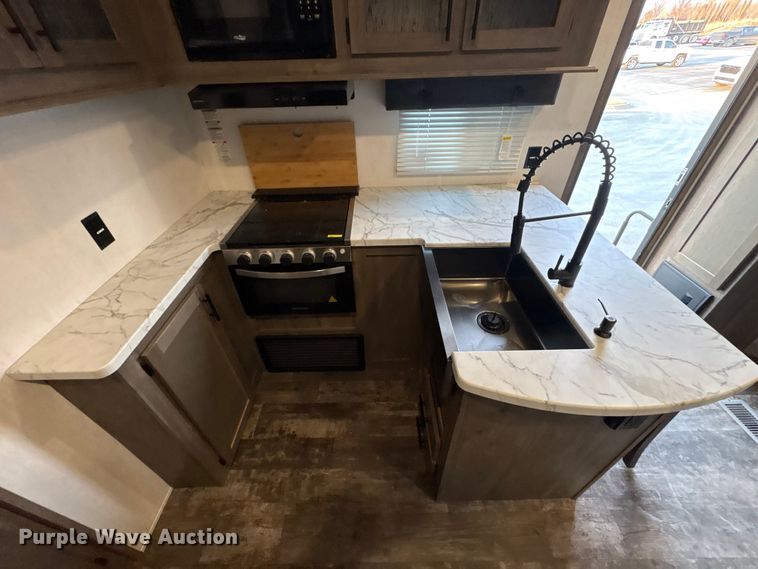 image for item EV2740 2022 Forest River Cherokee Wolf Pack Platinum camper