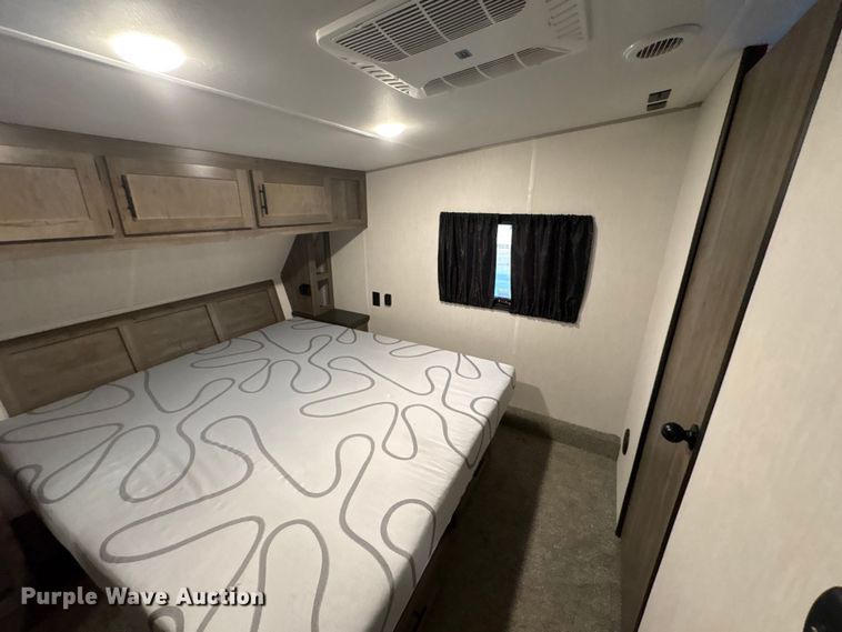 image for item EV2740 2022 Forest River Cherokee Wolf Pack Platinum camper