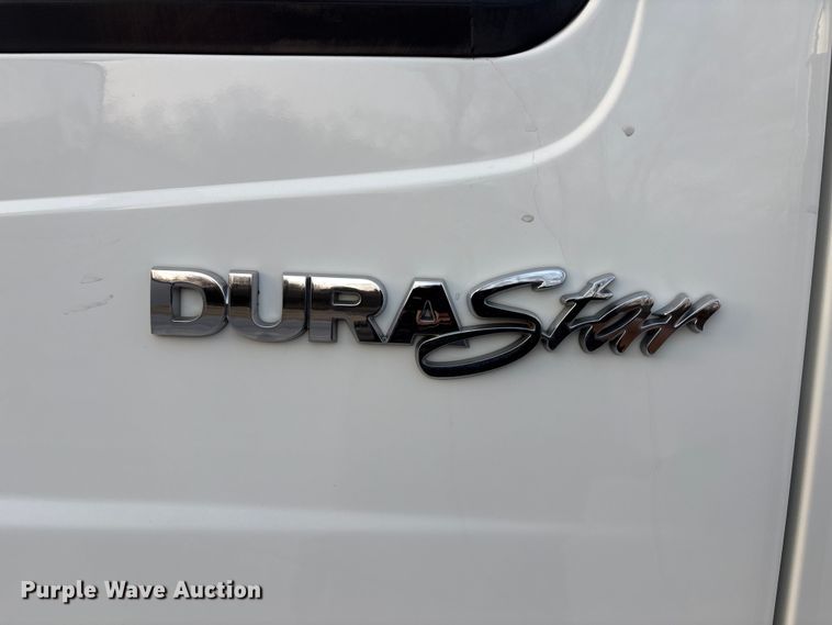 image for item EV2741 2009 International DuraStar 4400 SBA LP Crew Cab flatbed truck