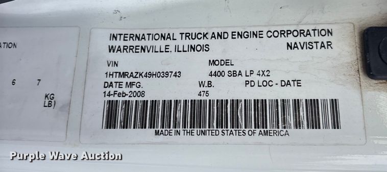 image for item EV2741 2009 International DuraStar 4400 SBA LP Crew Cab flatbed truck