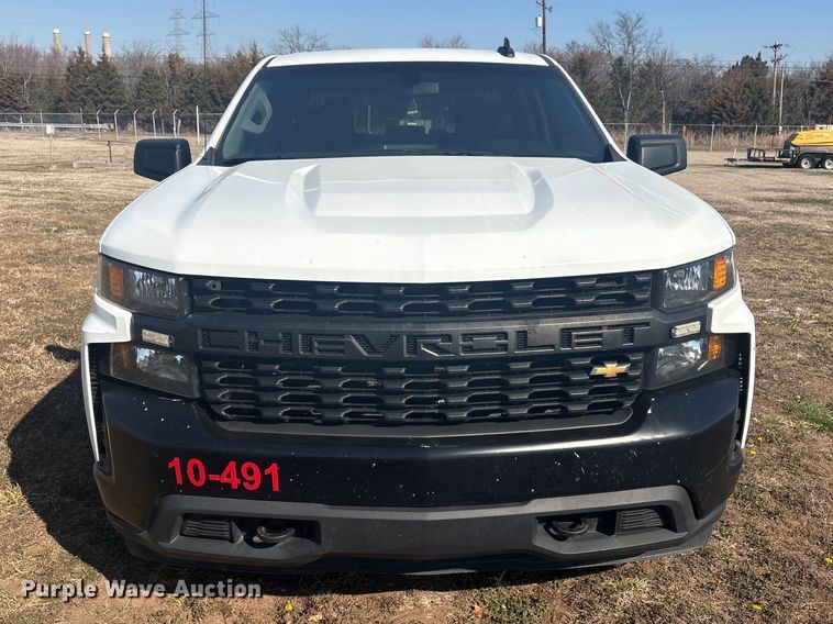 image for item EV2778 2020 Chevrolet Silverado 1500 Crew Cab pickup truck