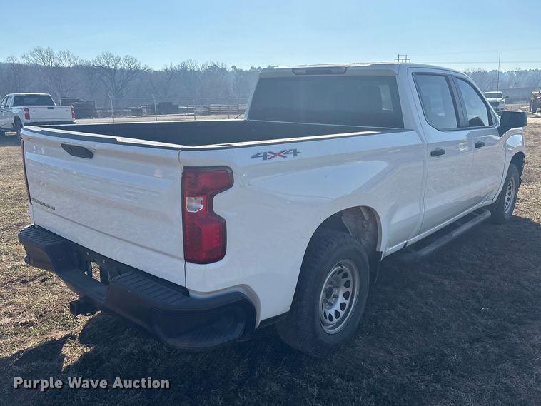 image for item EV2778 2020 Chevrolet Silverado 1500 Crew Cab pickup truck