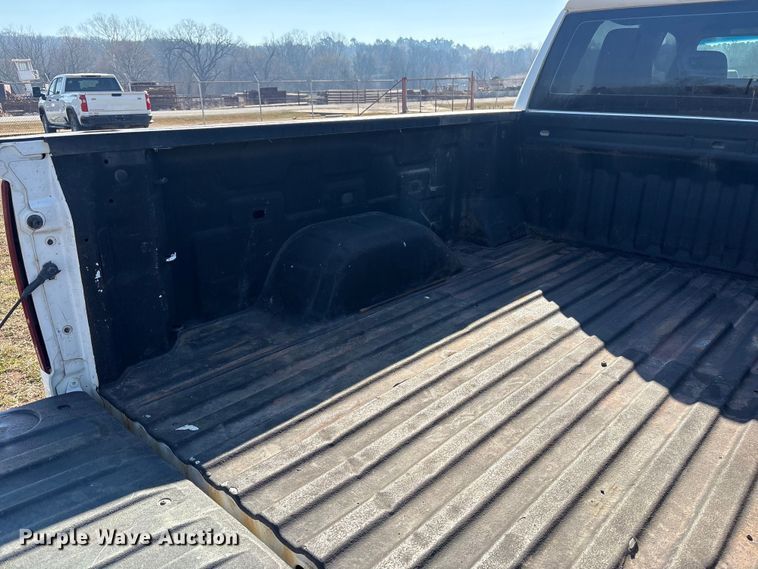 image for item EV2778 2020 Chevrolet Silverado 1500 Crew Cab pickup truck