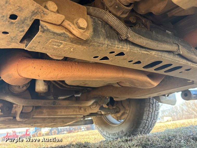 image for item EV2778 2020 Chevrolet Silverado 1500 Crew Cab pickup truck