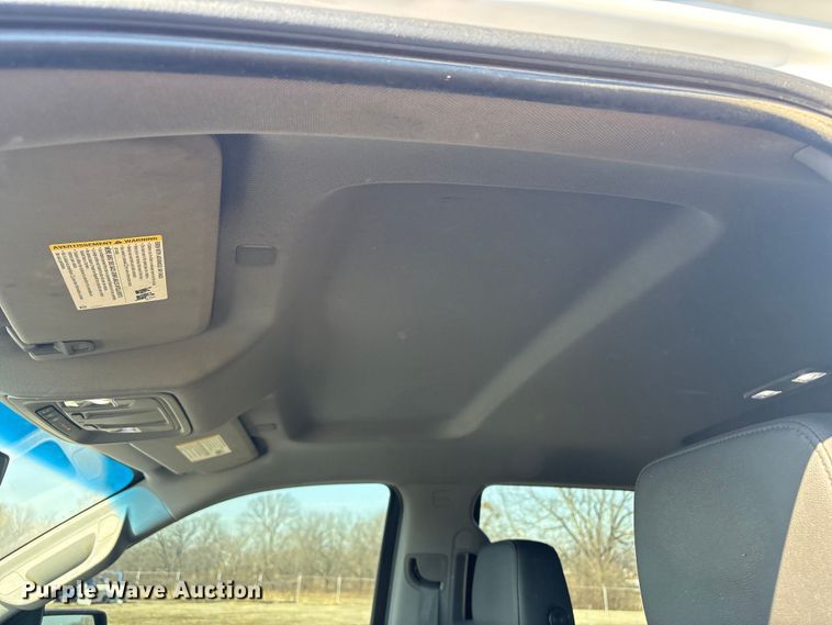 image for item EV2778 2020 Chevrolet Silverado 1500 Crew Cab pickup truck