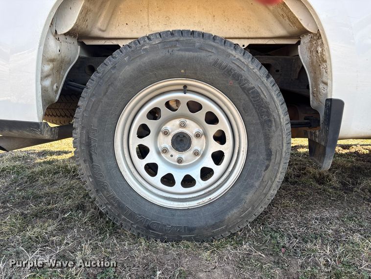 image for item EV2778 2020 Chevrolet Silverado 1500 Crew Cab pickup truck