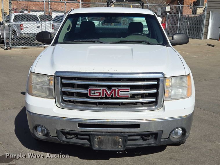 image for item EV5509 2012 GMC Sierra pickup truck