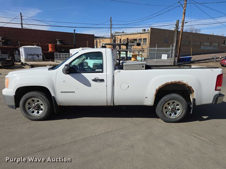 image for item EV5509 2012 GMC Sierra pickup truck