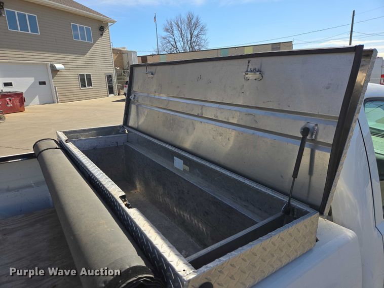 image for item EV5509 2012 GMC Sierra pickup truck