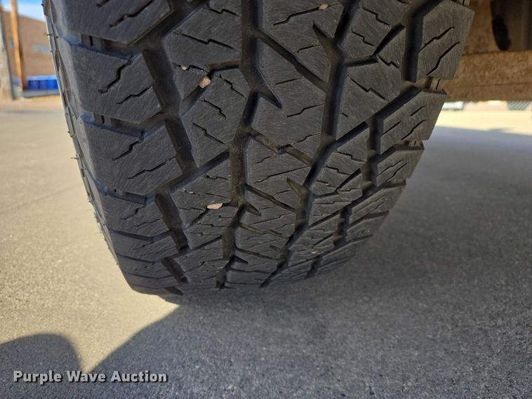 image for item EV5509 2012 GMC Sierra pickup truck