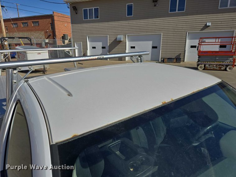 image for item EV5510 2010 GMC Sierra pickup truck