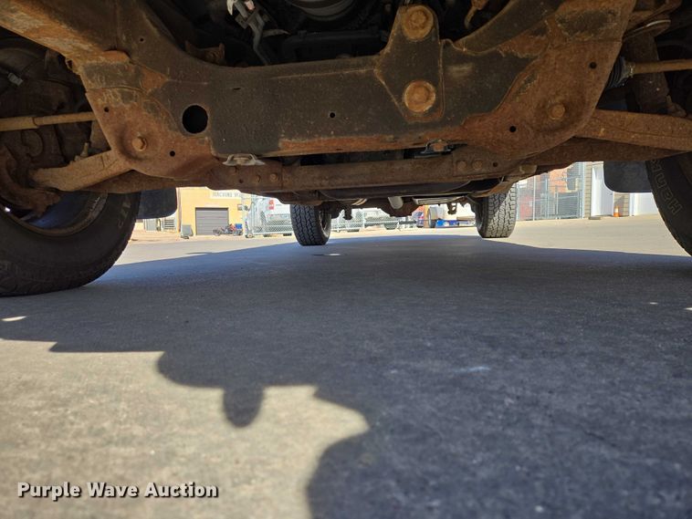 image for item EV5510 2010 GMC Sierra pickup truck