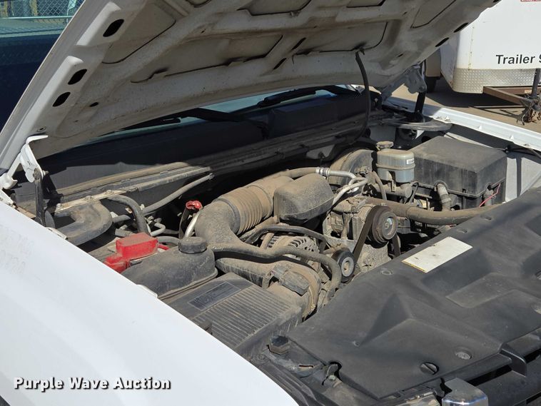 image for item EV5510 2010 GMC Sierra pickup truck