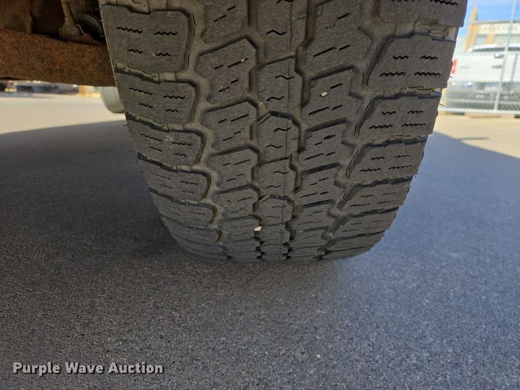 image for item EV5511 2012 GMC Sierra Ext. Cab pickup truck