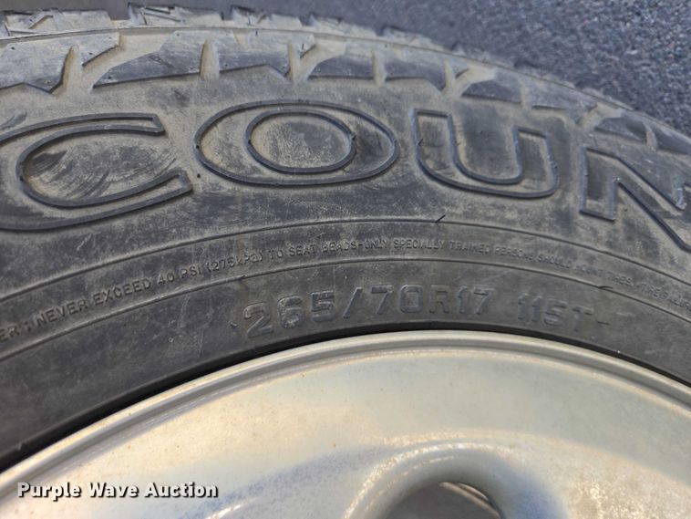 image for item EV5511 2012 GMC Sierra Ext. Cab pickup truck