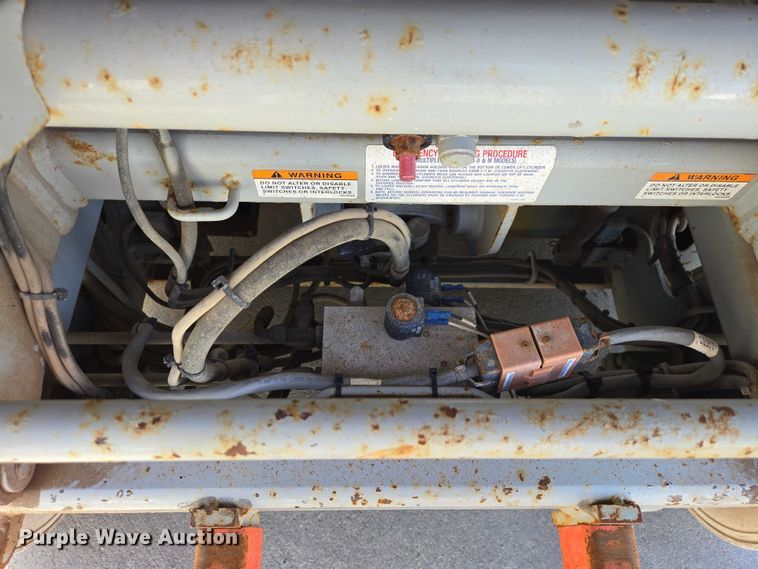 image for item EV5512 2001 Skyjack 4626 scissor lift